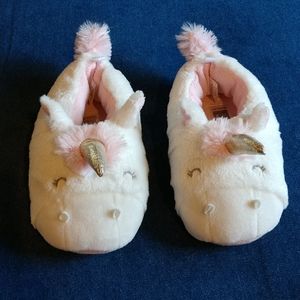 Carter's Girls 11/12 Unicorn Slippers 🦄